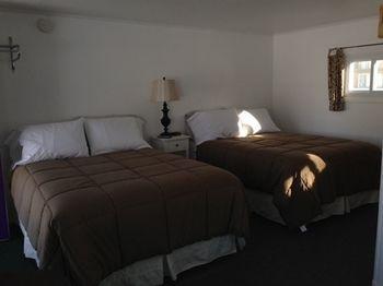 Motel South Arm Retreats